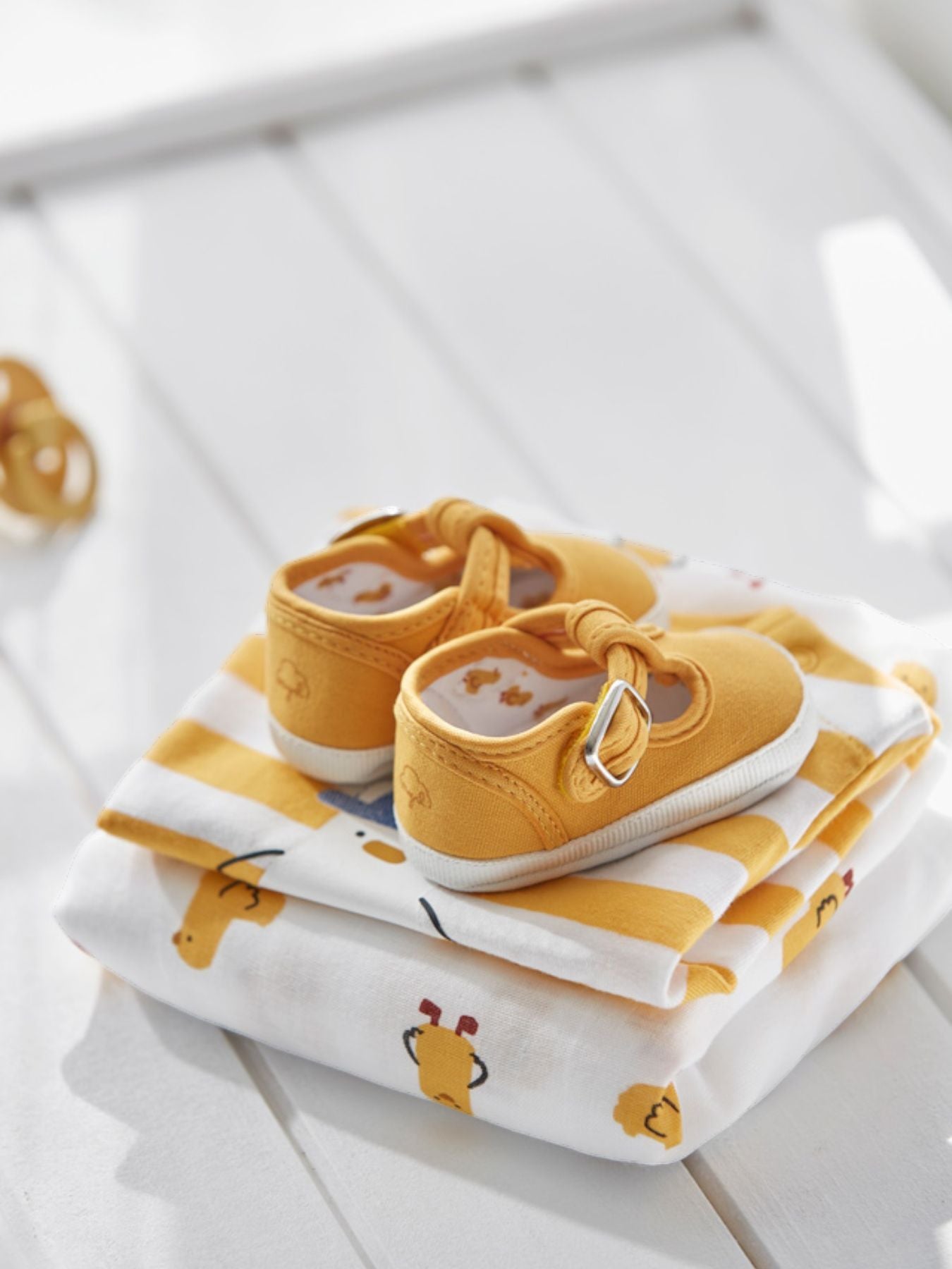 Scarpetta in tela Bimbo GIALLO 9731/M - NANU' BABY