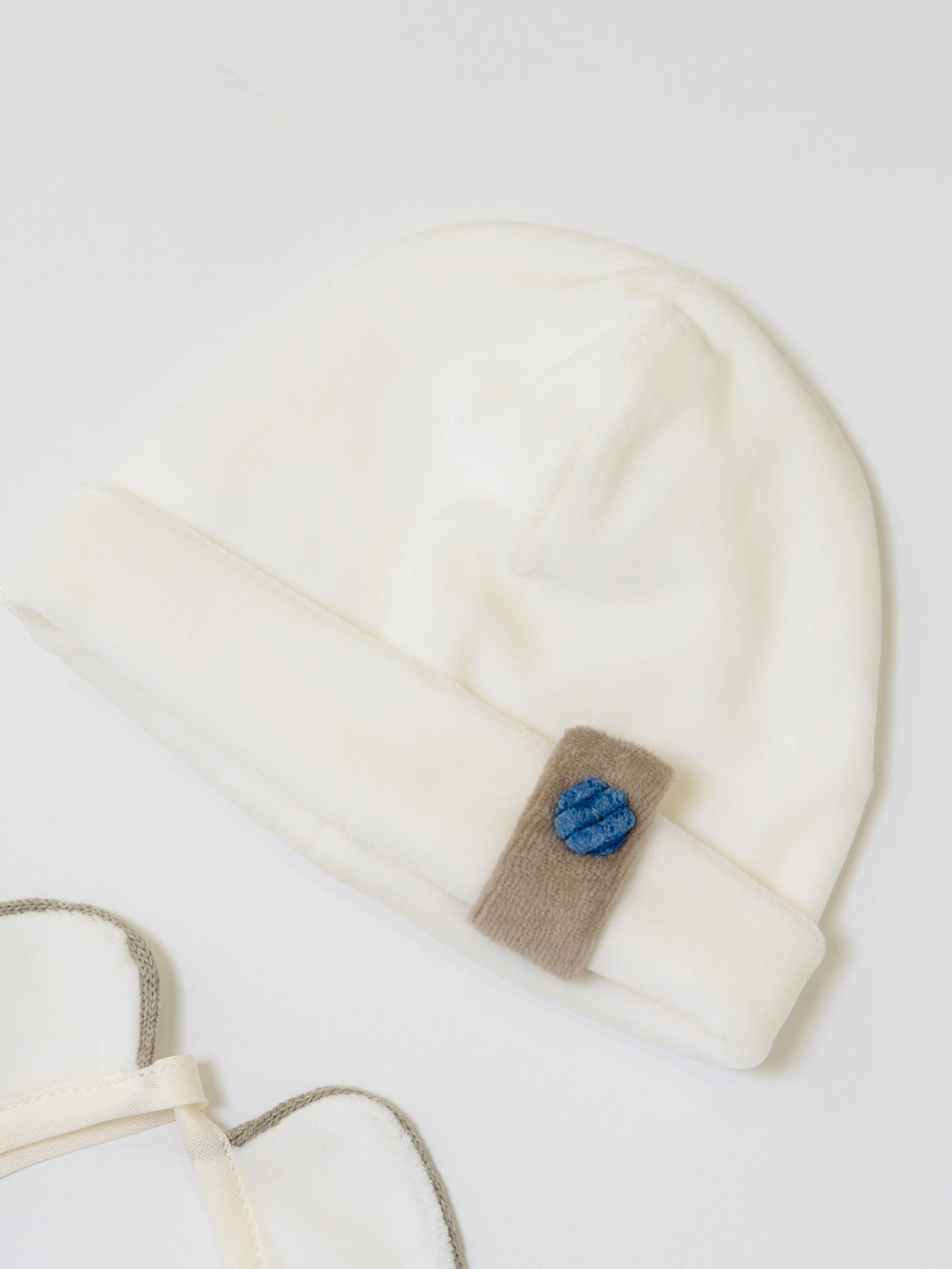 Cuffia e Bavetta Neonato AZZURRO LR1110 - NANU' BABY