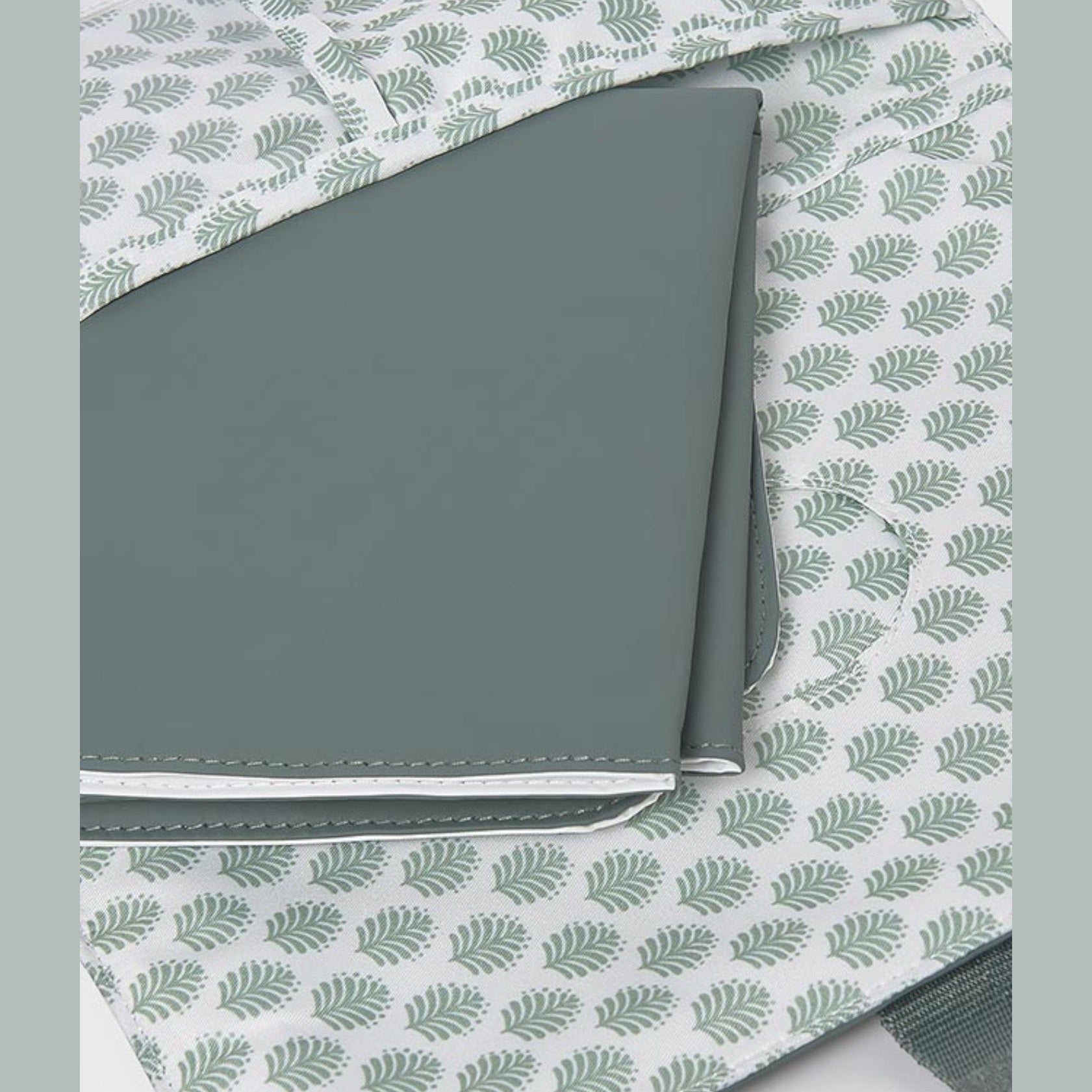 Necessaire Verde 19975/70 - NANU' BABY