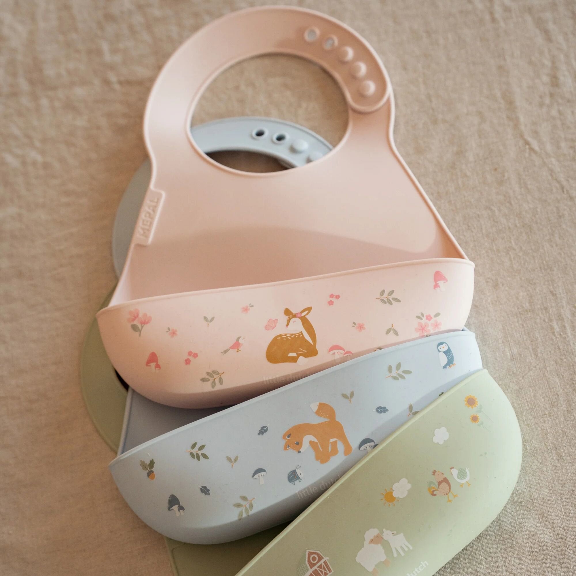 Bavetta in silicone Rosa 108034565406 - NANU' BABY