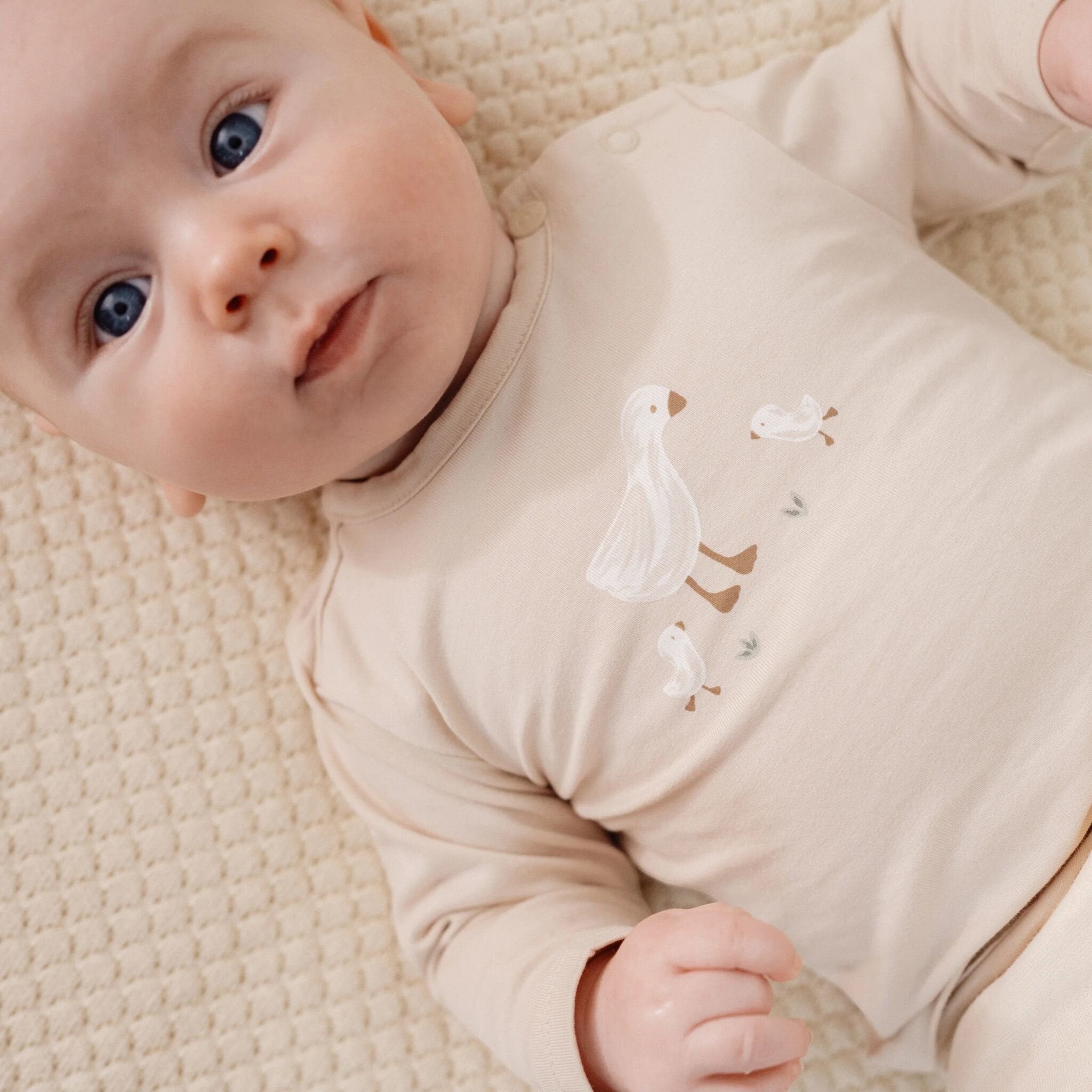 Ivory Long-Sleeve Baby T-Shirt CL25291001