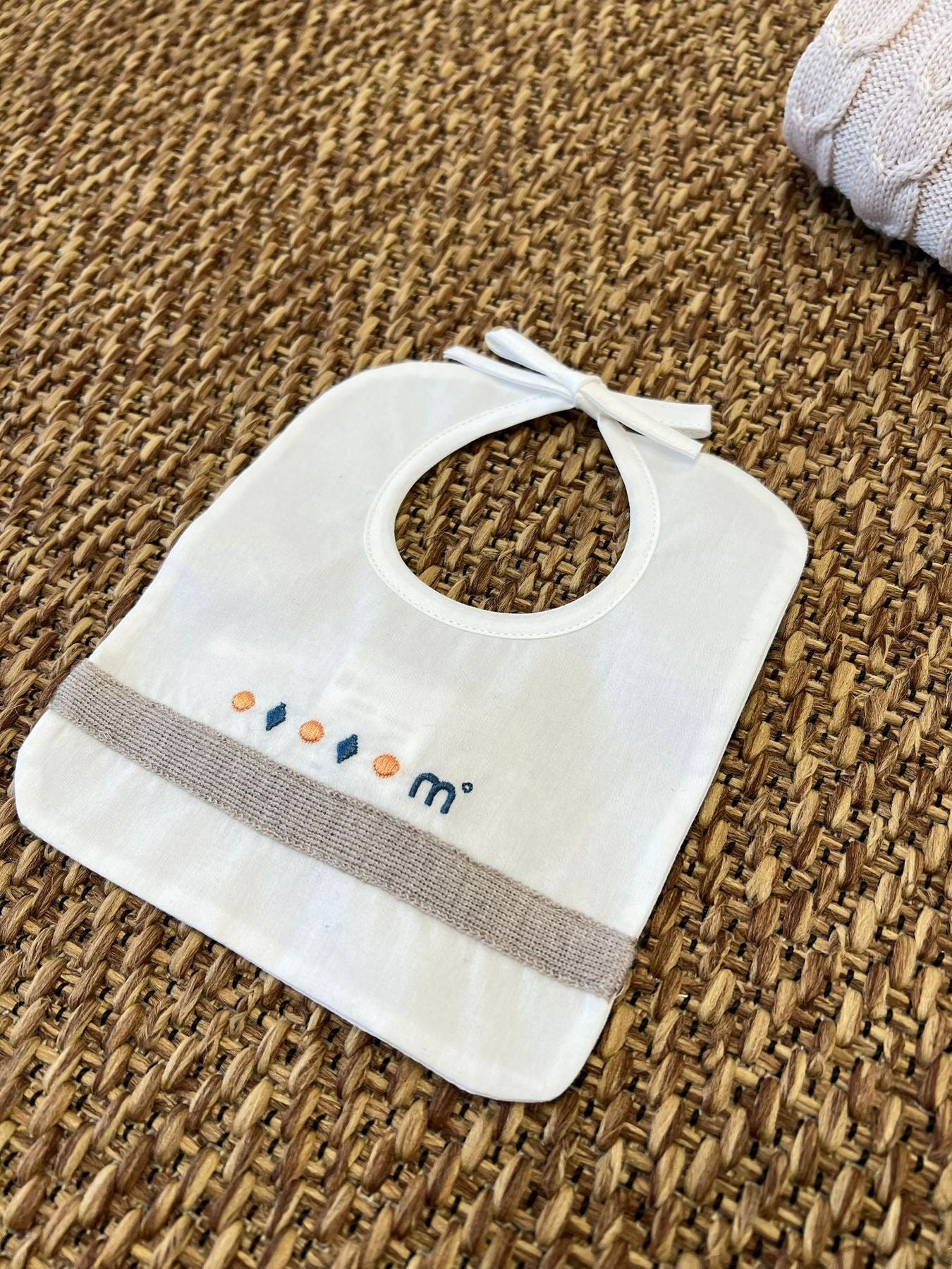 Bavetta trecce Neonato VANIGLIA IG75BAV - NANU' BABY