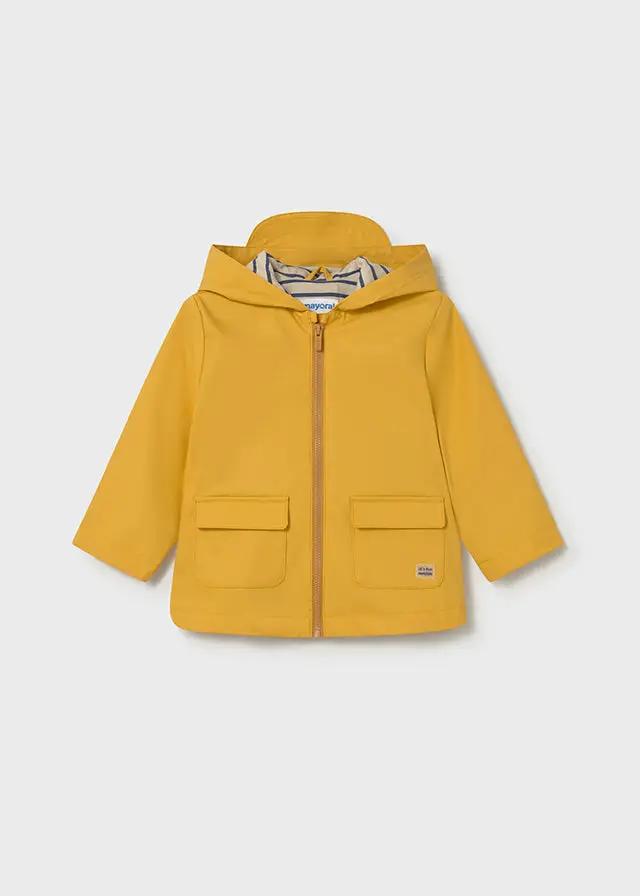 Impermeabile Bimbo Giallo MAYORAL 1408/41 In Poliuretanica Con Cappuccio Zip Frontale E Tasche Frontali 1408/41 by MAYORAL
