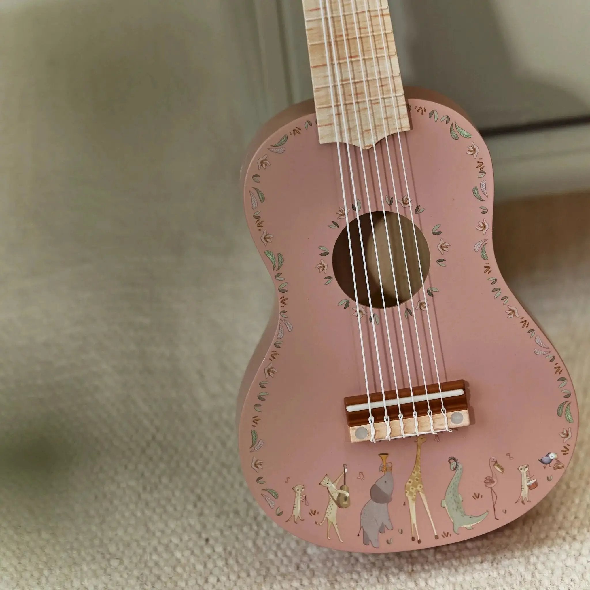 Chitarra in legno Rosa LD7471 by LITTLE DUTCH