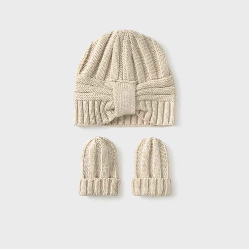Cappello Bimba Beige 9930/66 by MAYORAL