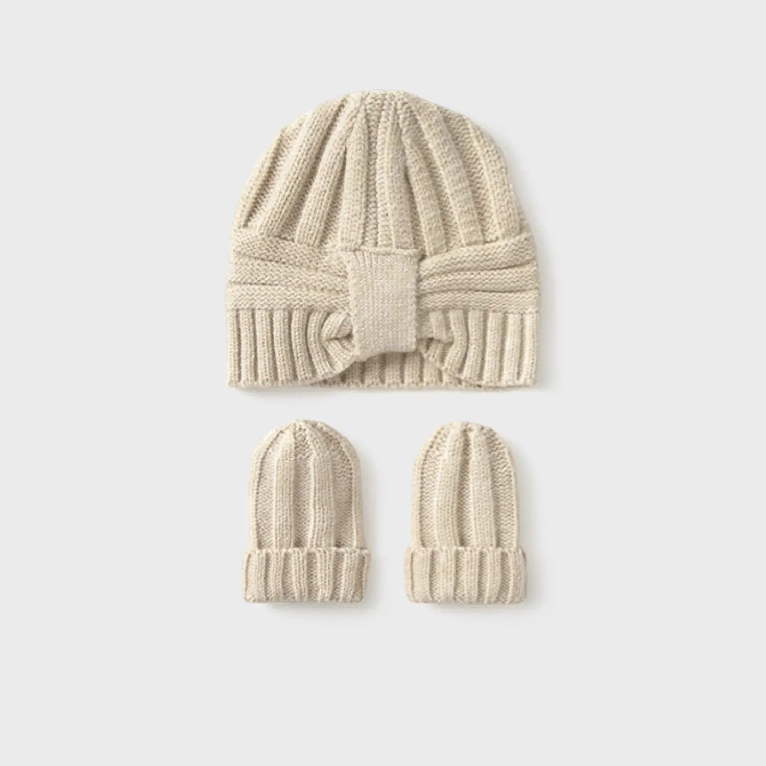 Cappello Bimba Beige 9930/66 by MAYORAL