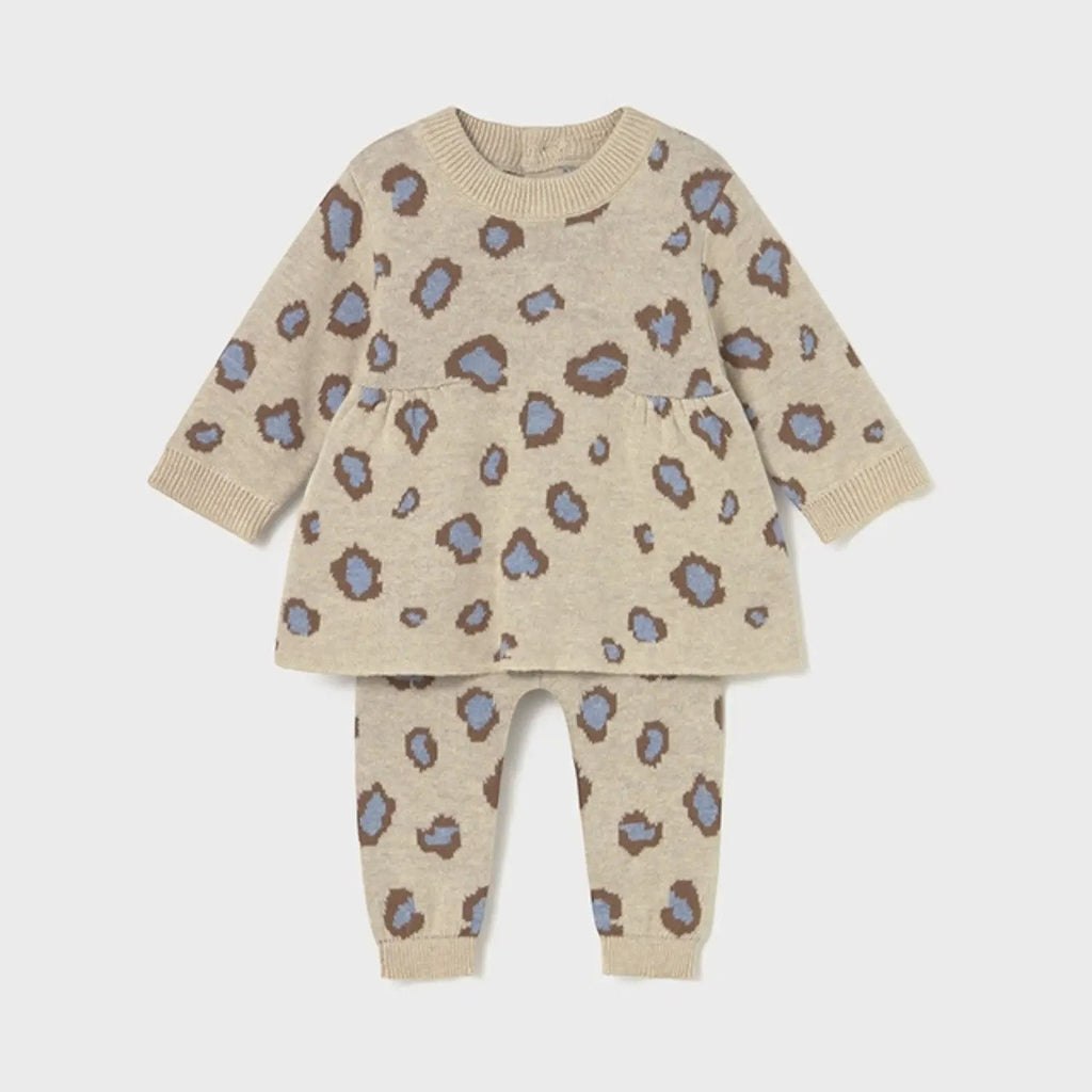 Completo Beige 2732/90 by MAYORAL