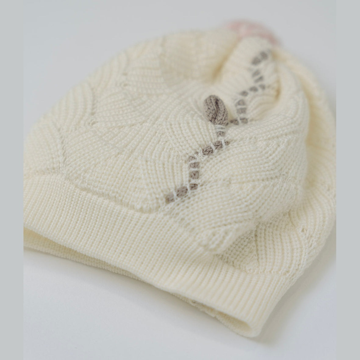 Cappellino neonato lana traforata con fiore rosa Neonata VANIGLIA IN2571 -  NANU' BABY