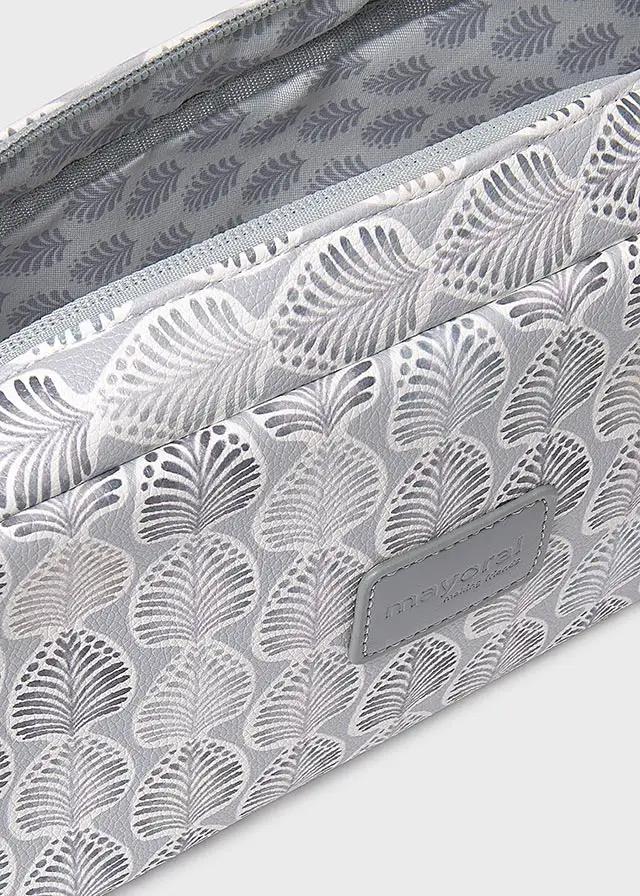 Necessaire Grigio 19976/58 by MAYORAL