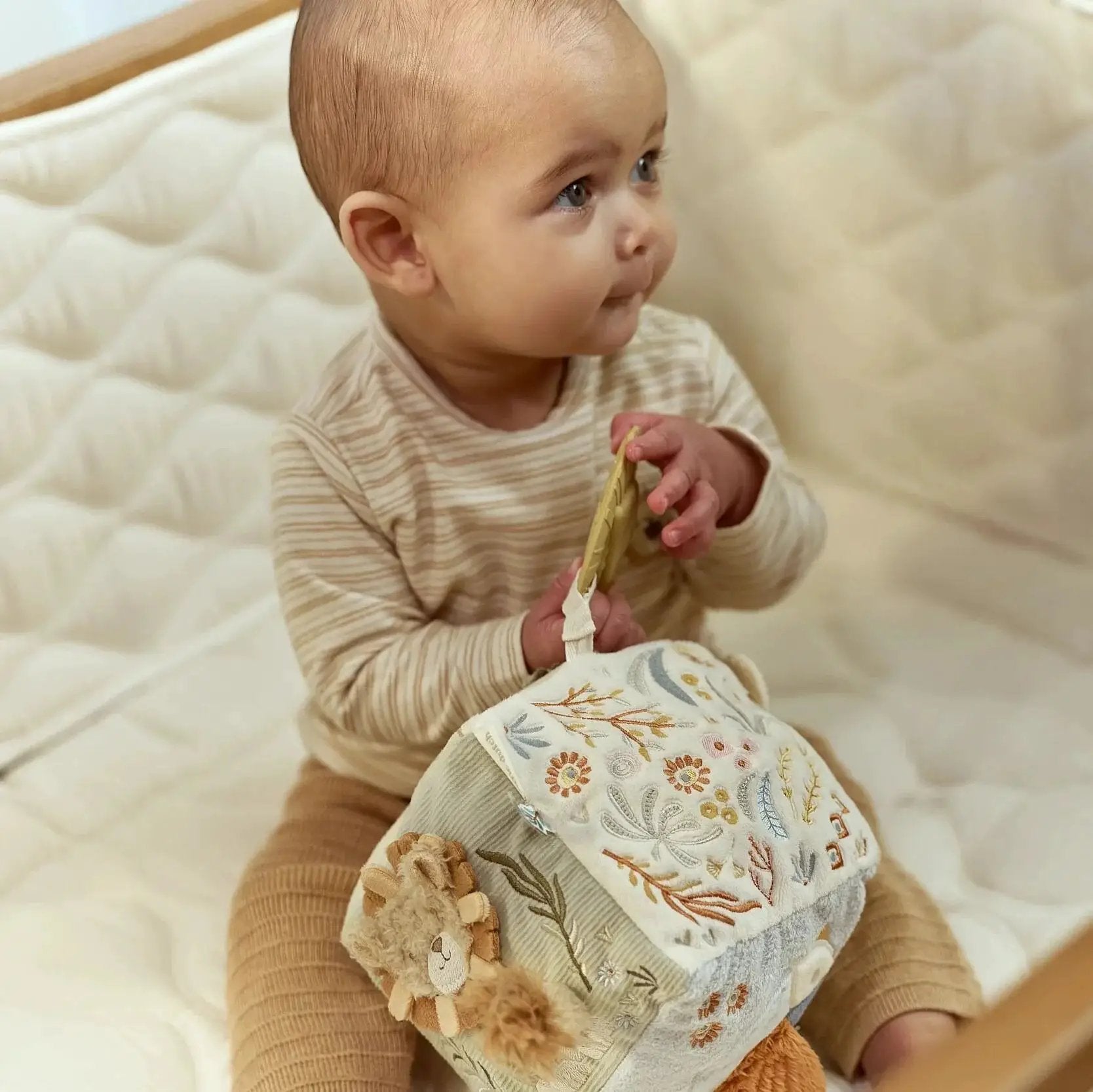 Cubo morbido multi-attività Multicolore LD8309 by LITTLE DUTCH